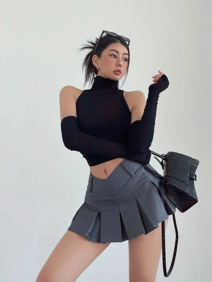 High Waist Pleated Mini Skirt with Belt Loops Casual Short Skirt for Women Schoolgirl Style Skater Skirt