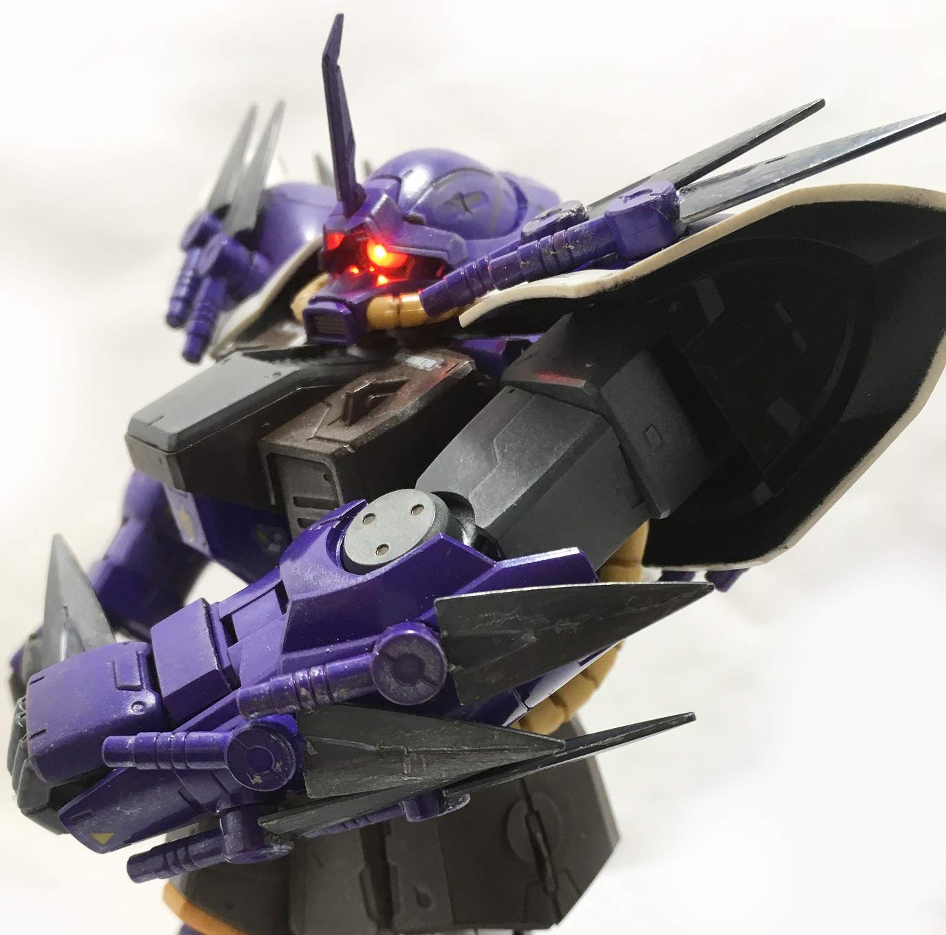 

Bandai Hobby Gundam Efreet Schneider MG Model Kit P-BANDAI RE/100 1/100