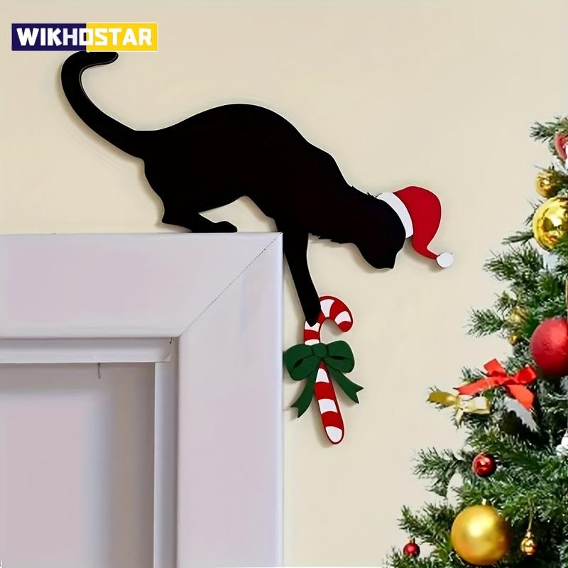 Fun Charming Cat Shaped Christmas Door Corner Decoration-Rustic Imitation Wood, Perfect for Holiday Atmosphere