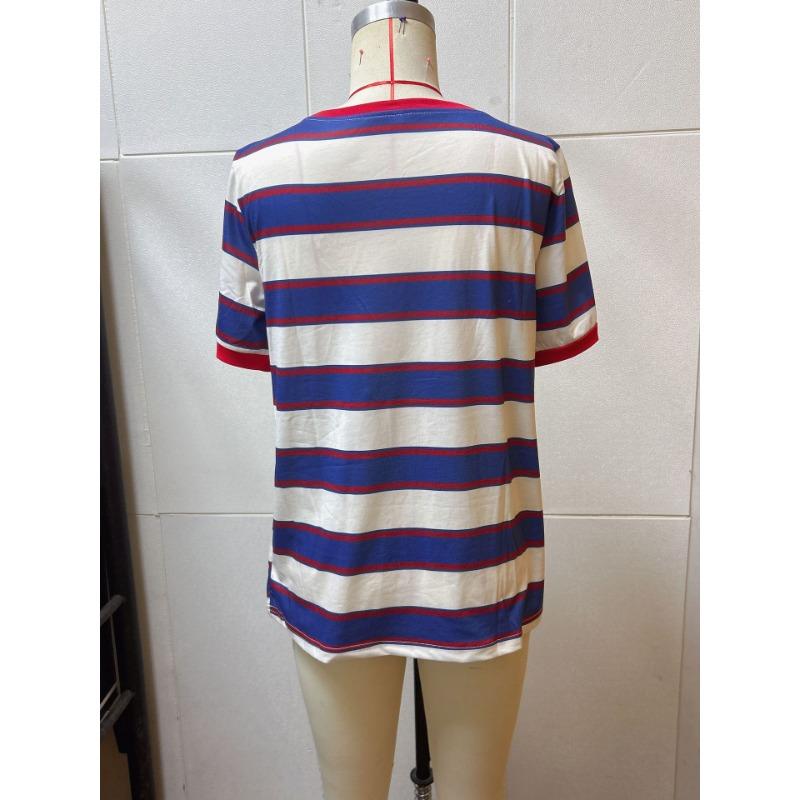 Loose and Versatile Round Neck Color Striped Women’s T-shirts