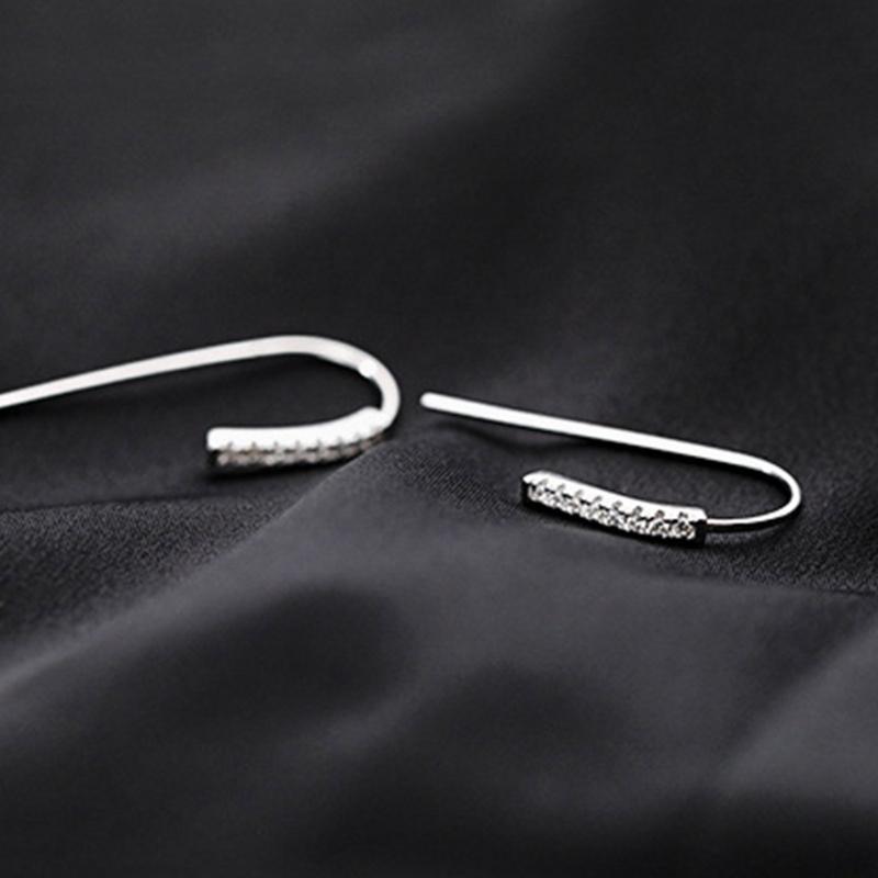 Stylish Geometric Ear Hangers with Sparkling Diamonds Portable Accessory for Fashionable Women Daily Casual Wear