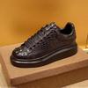 Neue Sommer Krokodilmuster schwarze Herren Atmungsaktive Schuhe Laufen Casual Sport Board Schuhe Natur Rindsleder Weiche Sohle Schuhe A3