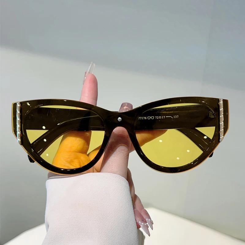 Vintage Cat Eye Sunglasses Women  New Fashion Outdoor Decor Shades Trendy Luxury Brand Designer Anti-UV Sun Glasses