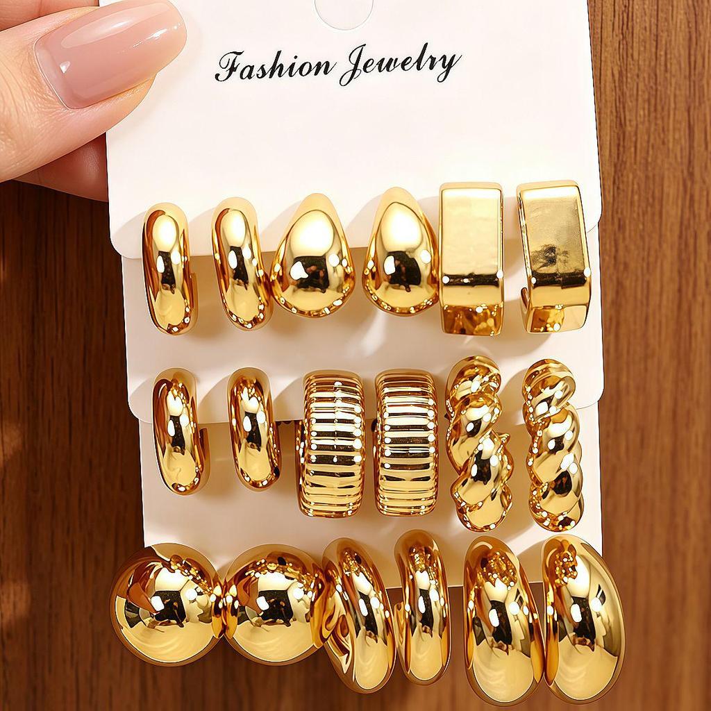 European and American Fashion C-shaped Twist and Water Drop Earrings, 3-Piece Geometric Set for Women.