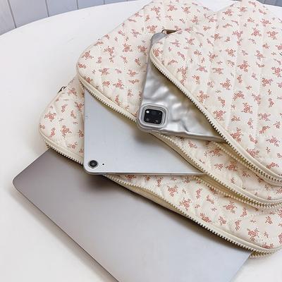 Tablet Sleeve Case Bag For iPad Air Pro 12.9 11 10inch Maple Leaf Embroidery Fluffy Padded Quilted Laptop Sleeve Work Study Bag