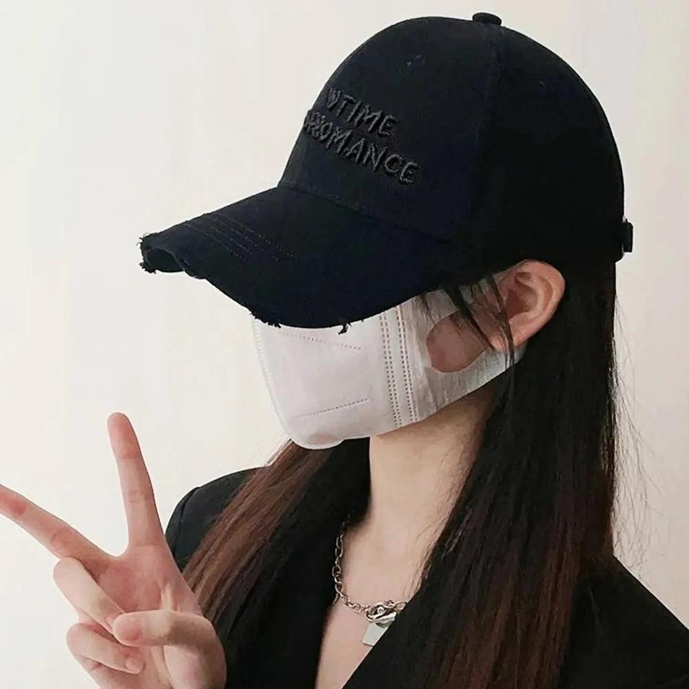 Korean Letter Baseball Hat Alphabet Embroidery Holes Peaked Cap Casual Snapback Cap  Men Women