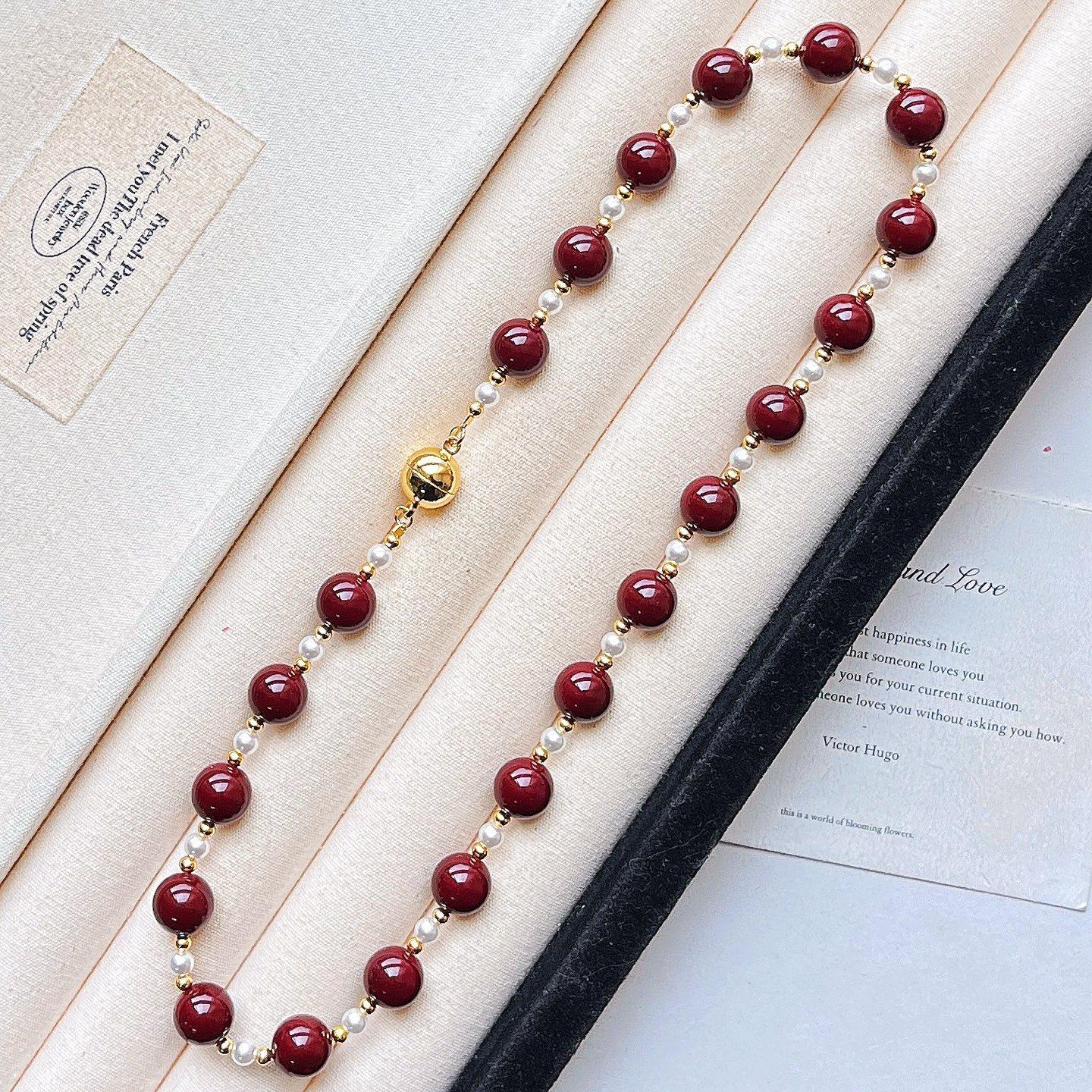 

Vintage High Quality Ankara New Year S Red Shijia Pearl Sweater Chain Necklace Collarbone Chain