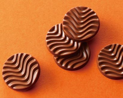 Royce Hokkaido Confectionery Pure Chocolate Caramel Milk 20 pieces 100g 1 box [ROYCE’]