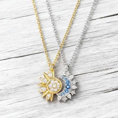 Conjunto de Collar Colgante de Sol y Luna para Hombres y Mujeres Cadena de Acero Inoxidable con Detalles de Cristal Joyería de Moda para el Uso Diario