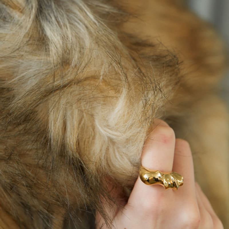 

1064STUDIO TIWST RING SILVER