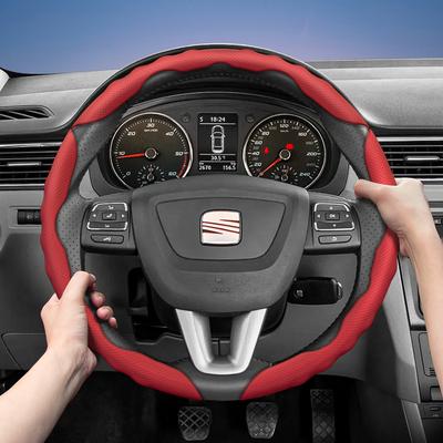 Accesorii pentru interiorul mașinii – Mânere şi huse pentru volan