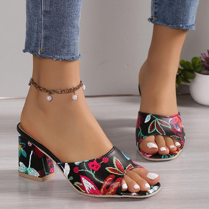 Color Coarse heel high heel one-word cool slippers summer new square head high heel slippers large size sandals
