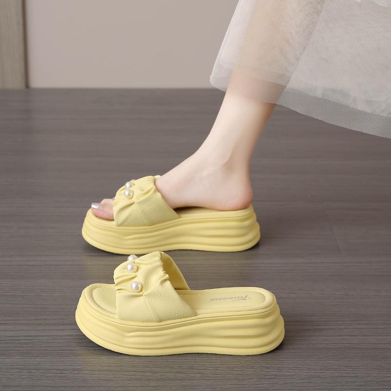 CRLAYDK Fashion Sandals for Women Fold Pearl Slip On PU Leather Slides Ladies Casual Walking Shoes Platform Beach Slippers