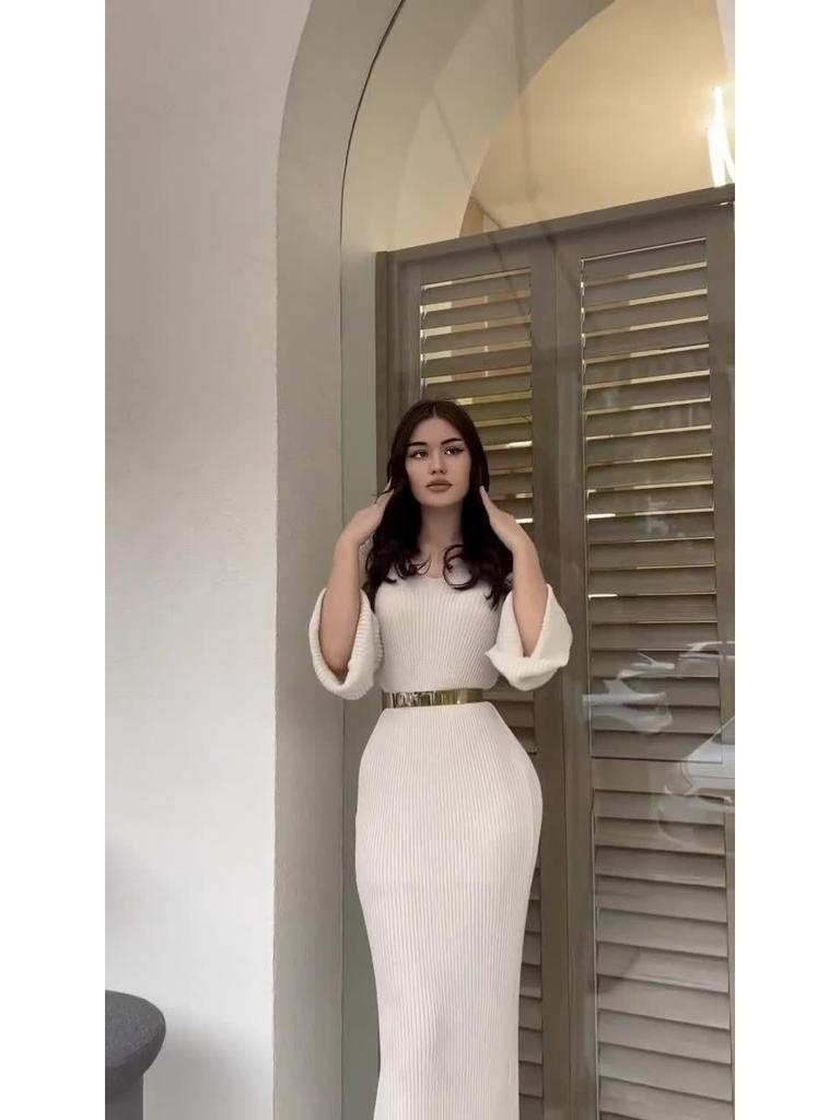 2024 Herbst/Winter Schlankes V-Ausschnitt Strickkleid - Neuer Modischer Intellektueller Stil