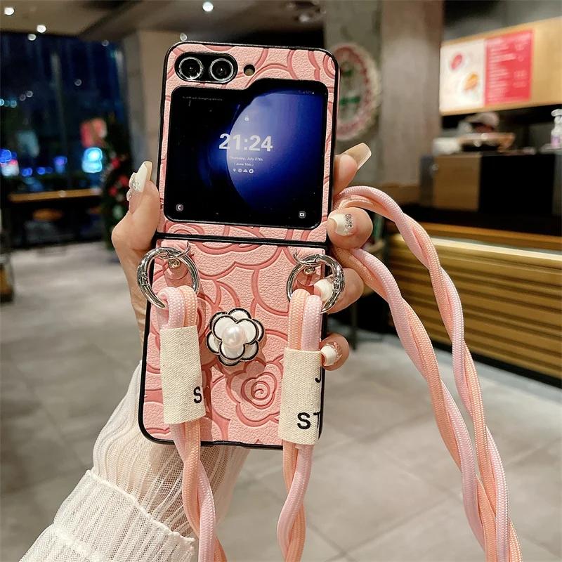 Crossbody Leather Flower Phone Case for Samsung Galaxy Z Flip 6 5 4 3 Flip6 Flip5 Flip4 Flip3 5G Hard Shell Shockproof Cover