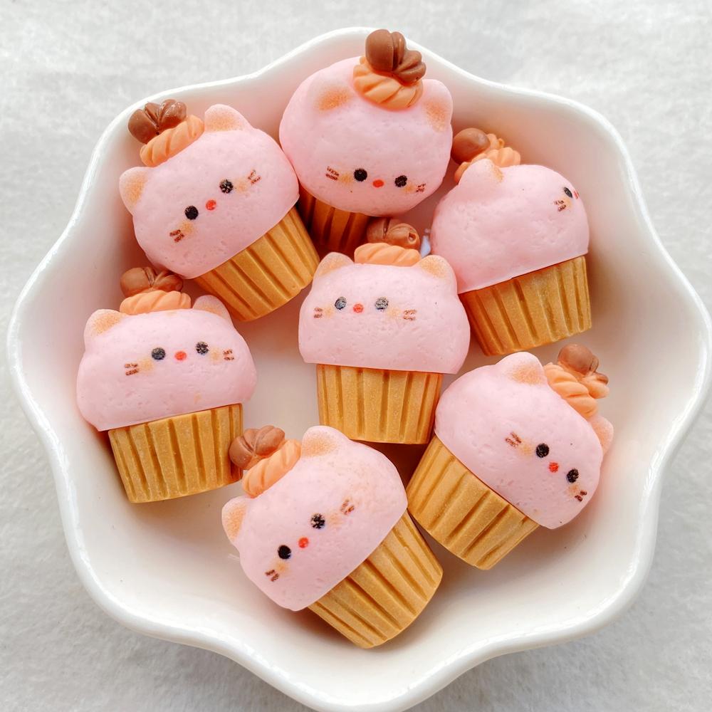 5pcs Kawaii Cute 3D Cartoon Three-dimensional Cat Ice Cream Resin Scrapbook Figurines DIY Home Decor Crafts