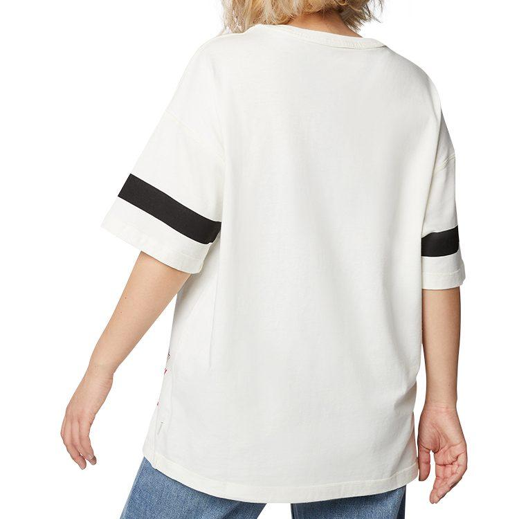 Converse T Shirts Women's White Crew Neck Moderate Straight Fit 10018928-A02