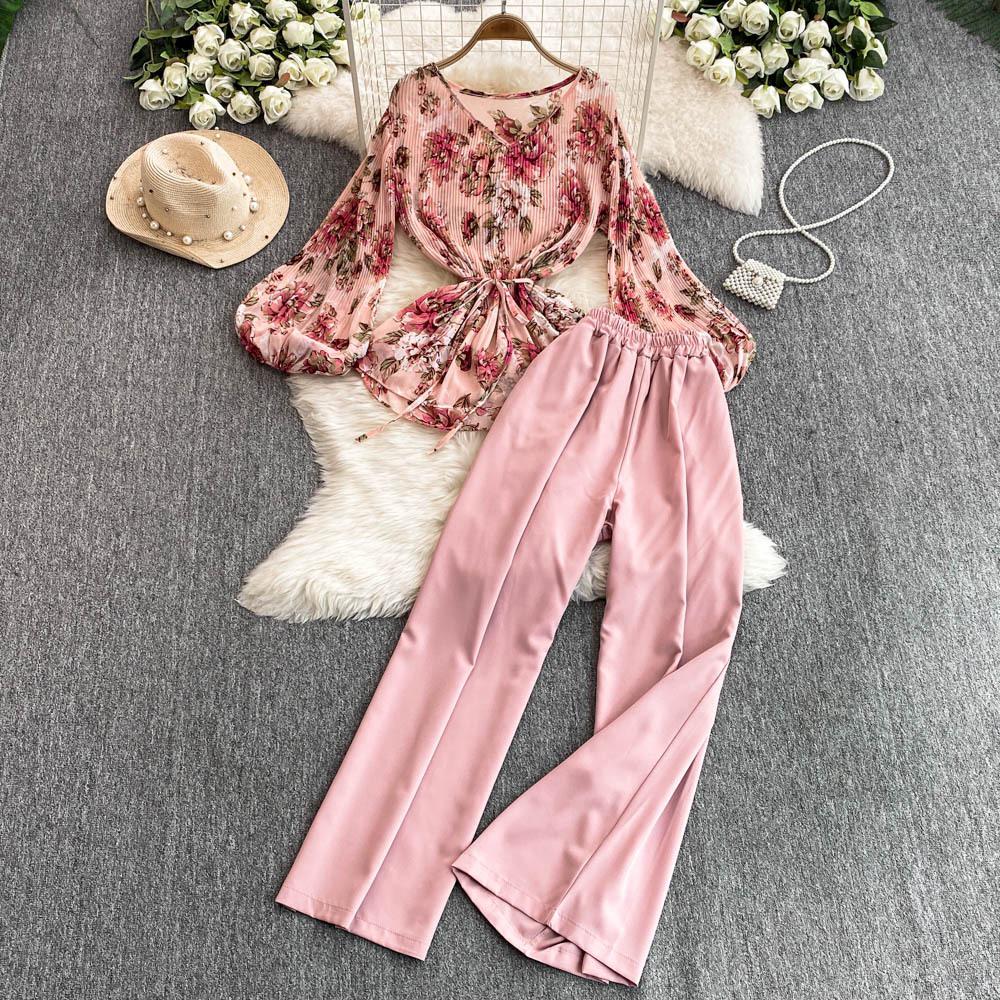 Mature Style Two-Piece Women's Suit: Loose Floral Pleated Shirt & High Waist Wide Leg Trousers