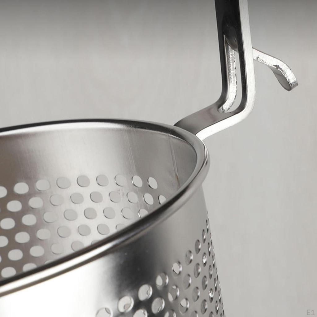 Sieve with Wooden Handle, Roast Basket, Pasta for Kitchen, Grill, Fries,