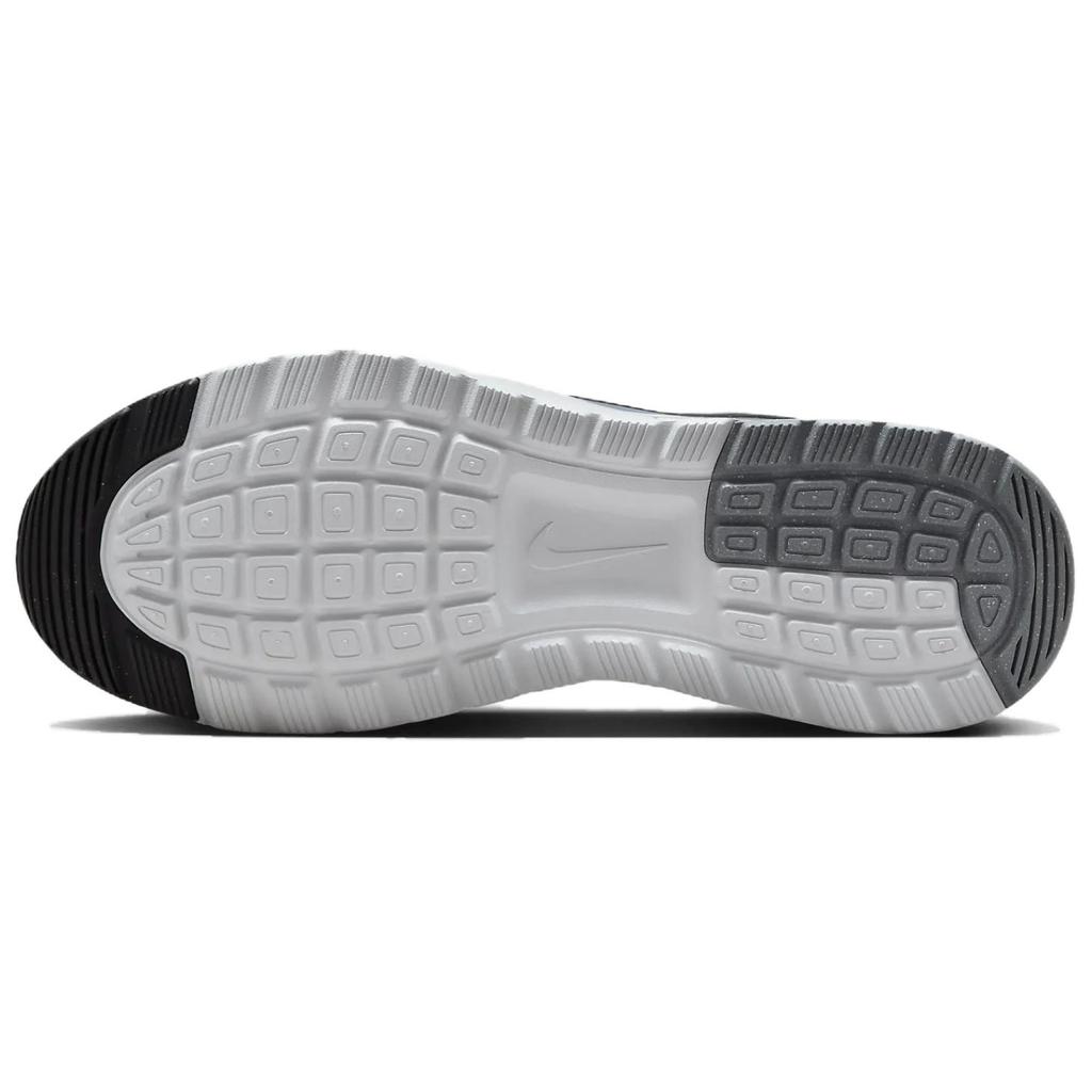Nike Air Max Nuaxis Football Grey White Gym Red Herr Sneakers Svart FD4329-002