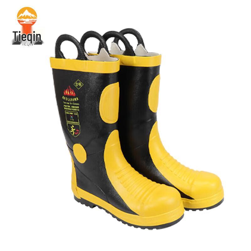 

Захисні рятувальні чоботи пожежника