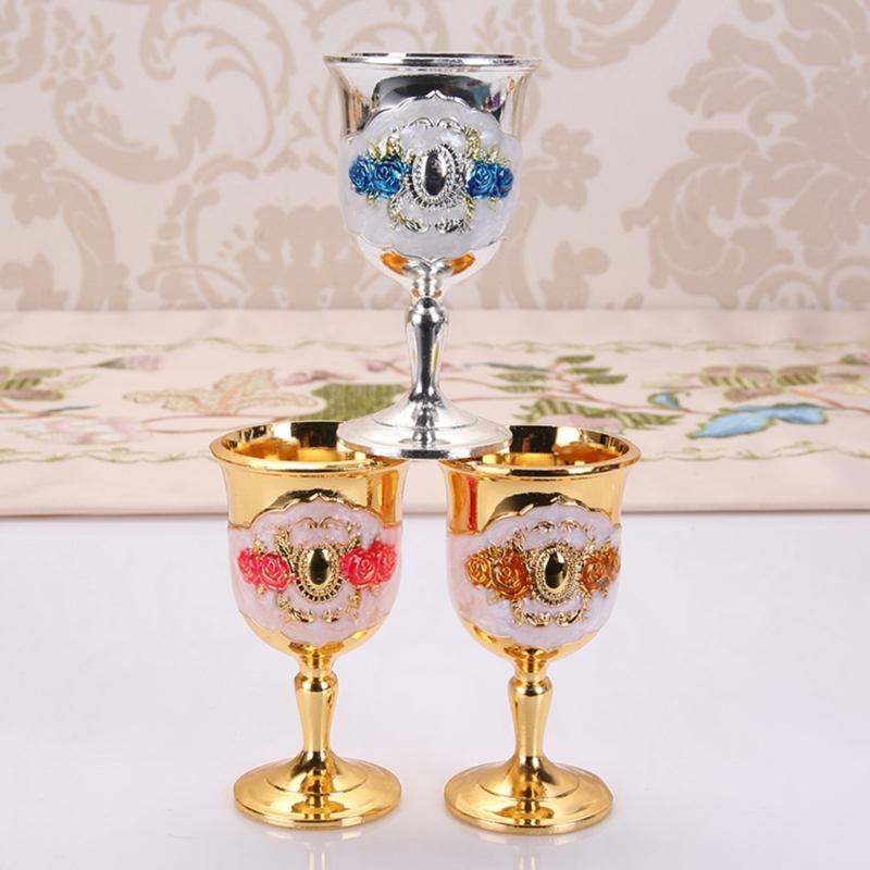 European Style Wine Glasses Retro Dinnerware Goblet Spirit Vodka Champagne Glasses Beverage Tumbler for Party Home Bar