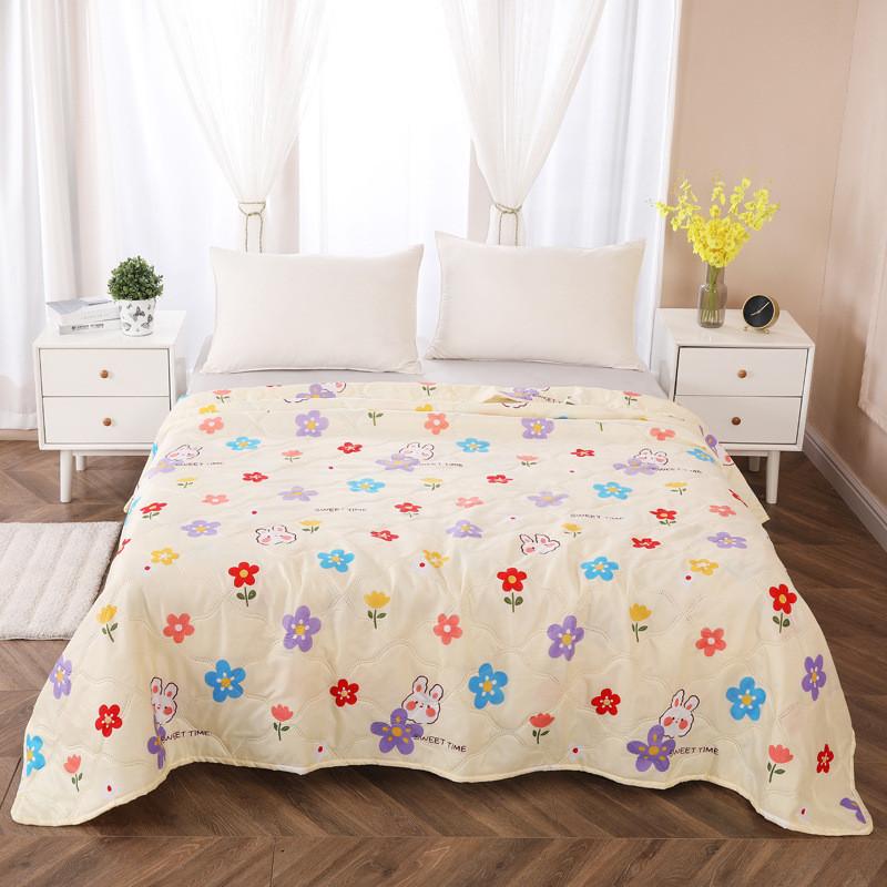 Summer Rabbit Flower Bear Print Air Conditioner Quilt With Gift Box Bedroom For