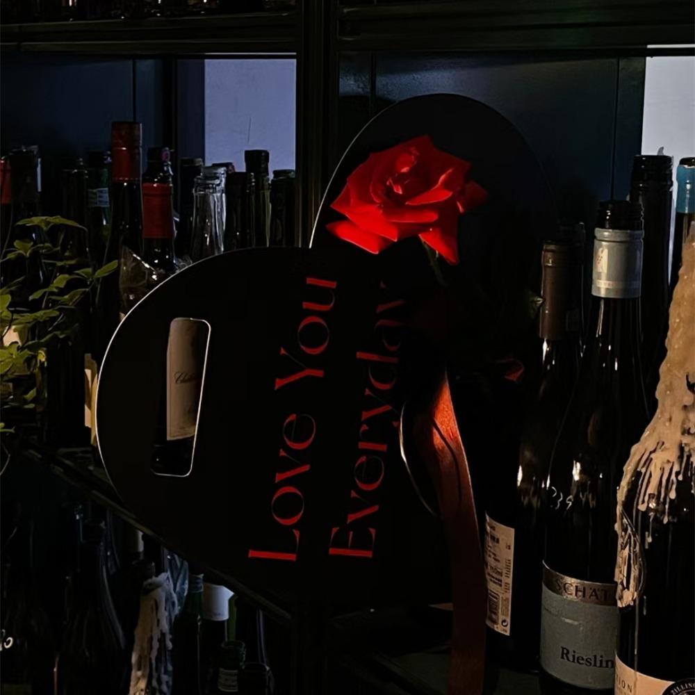 Flower Handbag Packing Material Heart-shaped Bouquet Handheld Flower Box New Flower Wrapping