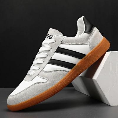 Scarpe da skate casual da uomo uomo 2025 primavera nuove versione coreana alla moda versatili scarpe bianche