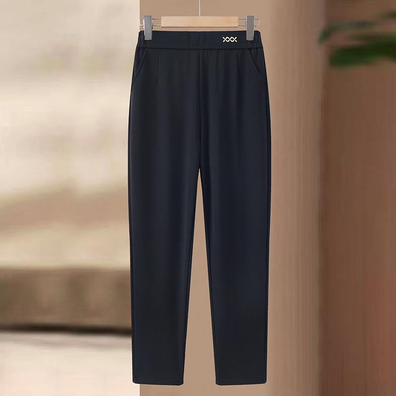 

Comfortable High-Waisted Stretchy Pants for Middle-Aged and Elderly Women - Plus Size, Multiple Colors, Perfect for Moms Daily Wear. 4XL (for 130-140 jin)
