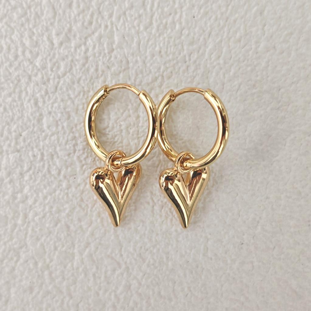 Punk Peach Heart Pendant Earrings for Women Silver Color Simple Fashion Geometric Circular Ear Buckle New Trendy Jewelry Gift