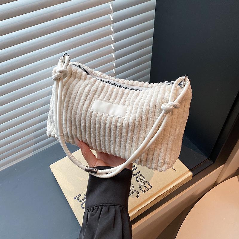Spring fashion plush commuter bag new large capacity simple corduroy fluffy shoulder underarm bag women