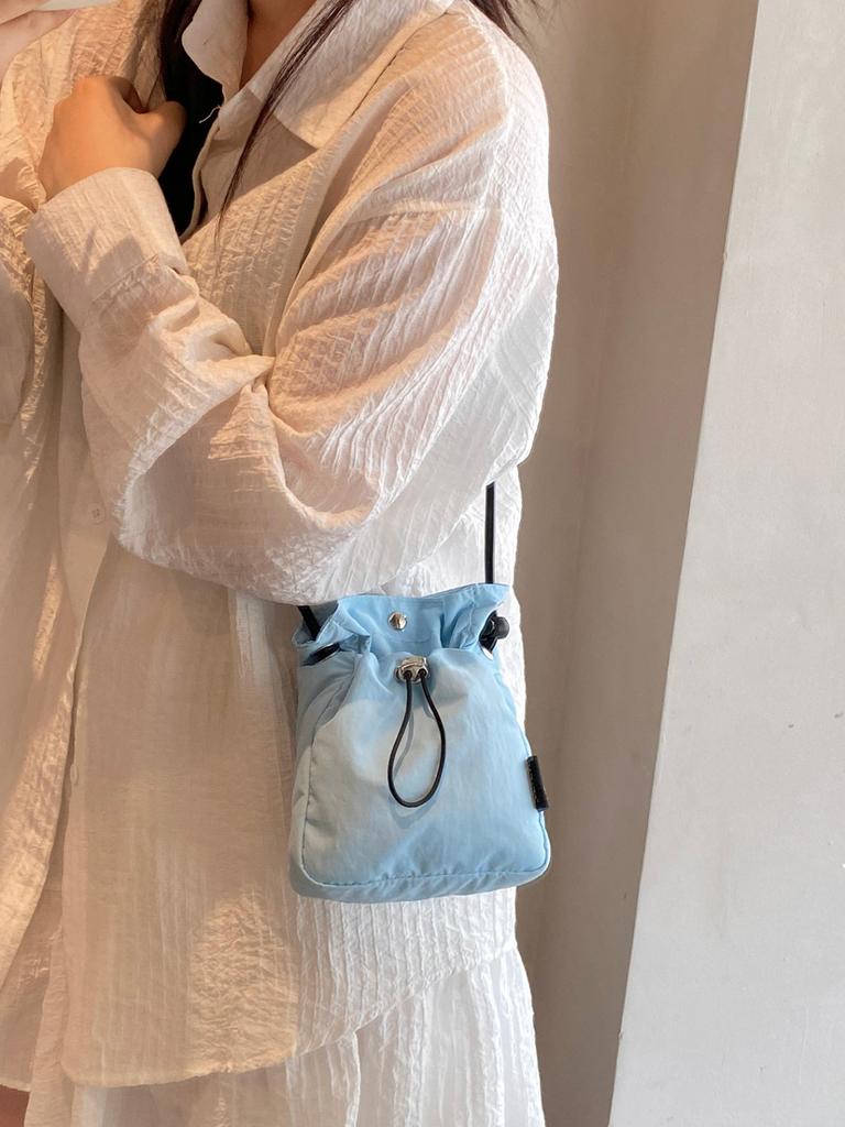 Minimalist Sports Style Mobile Bag for Women 2026 New Drawstring Canvas Small Bag Versatile Mini Crossbody Bag Coin Purse