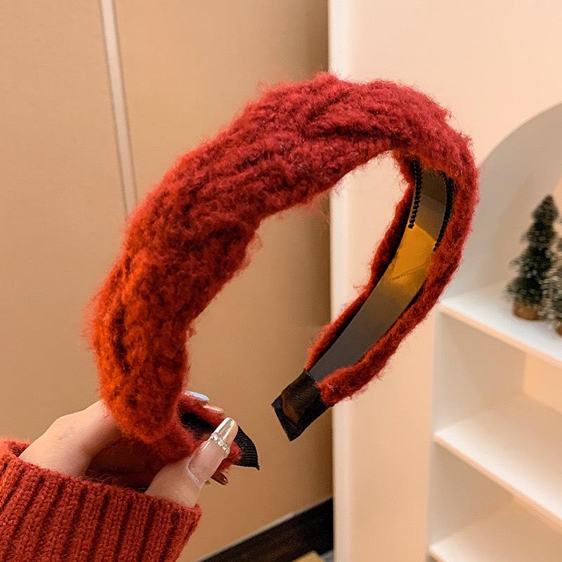 Festive Red Non-slip Headband - Christmas & New Year Fashion Accessory