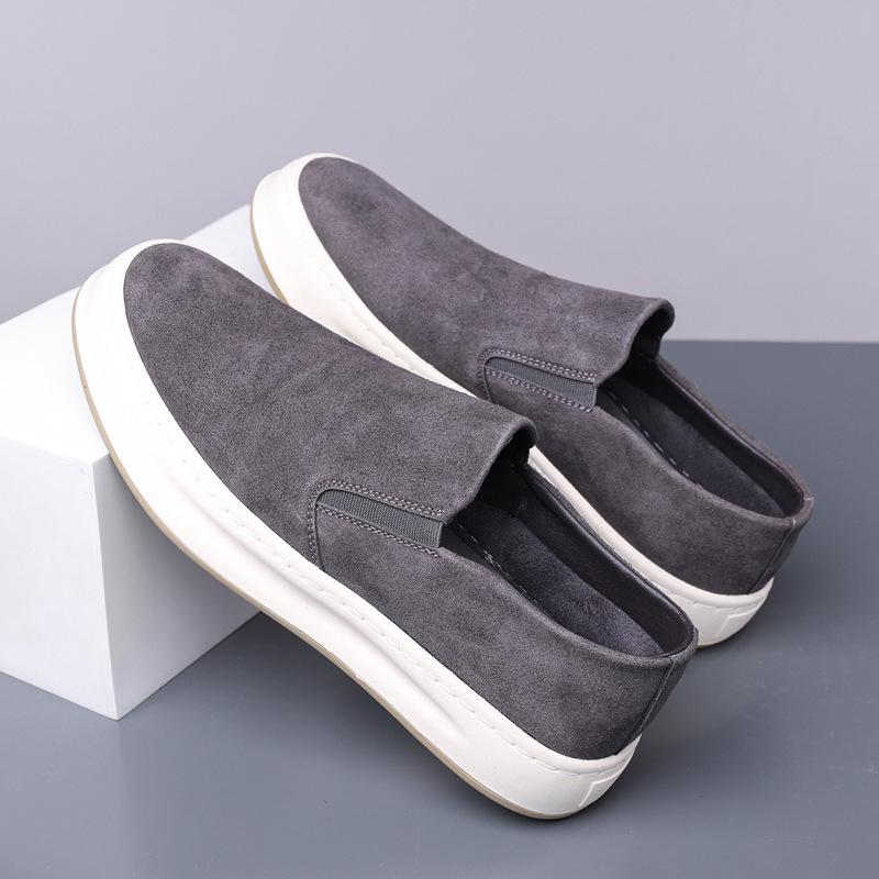 

Мужские весенние кроссовки слипоны в стиле кэжуал 2025: Удобные, Универсальные и Дышащие Лоферы 38 серый