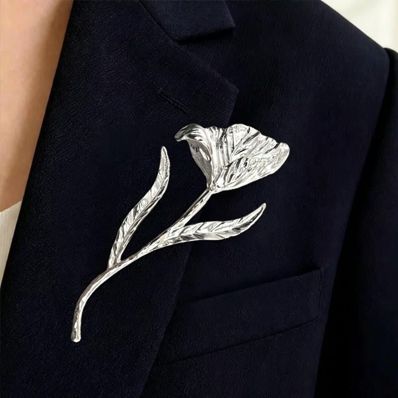 Romantic Huge Metal Tulip Flower Brooches 2-Color Big Plants Easy-Match Brooch for Women's Clothes Backpack Pins Gifts