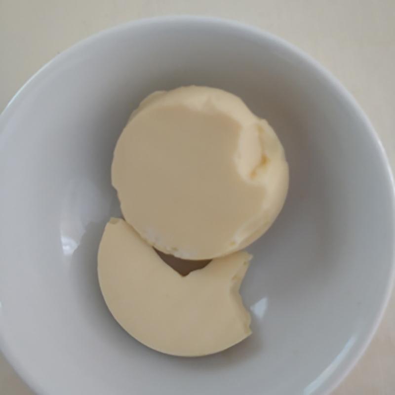 Egg Scrambler Hand Egg Shaker Mixer Food Grade Silicone Yolk & Egg White Mix