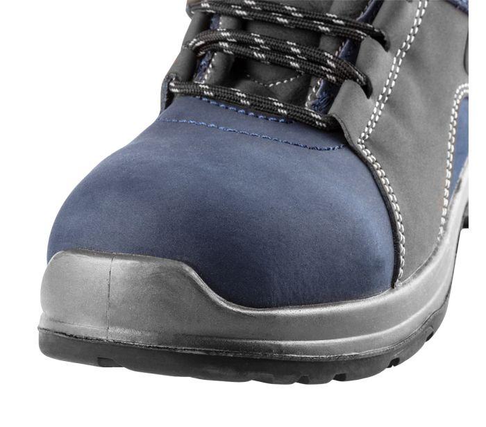 O2 Src Professional Shoes, Nubuck, Size 42 - T N82-740-40