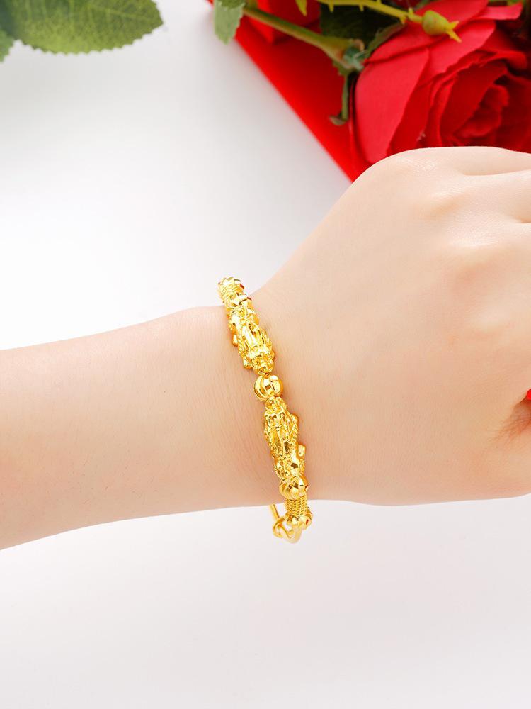 Ethnic Style 3D Pixiu Bracelet for Women: Gold-Plated, Color-Retaining, Creative & Fashionable Wristband Jewelry