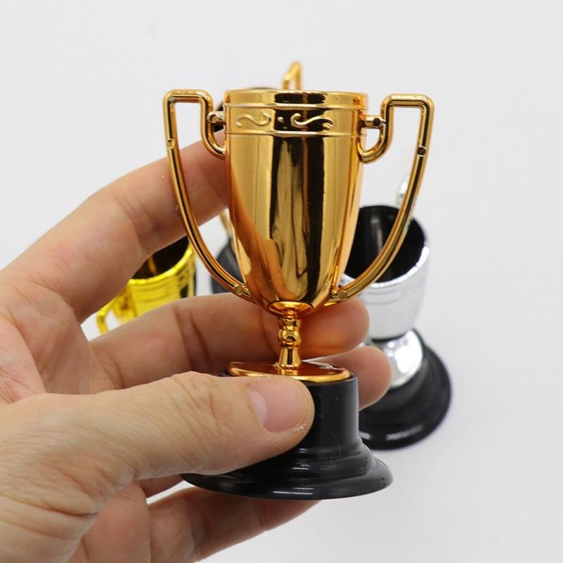 Fun Plastic Reward Trophies Attractive Plastic Prize Trophies for Boosting Pride in Kids Competitions Parties and Team
