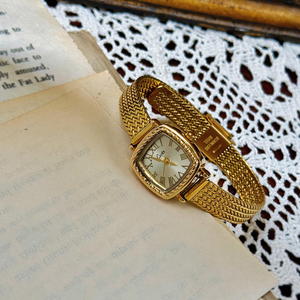 1pc French Vintage Gold Dial Quartz Copper Watchband Women's Wristwatch, Elegant, able, Exquisite watch for women