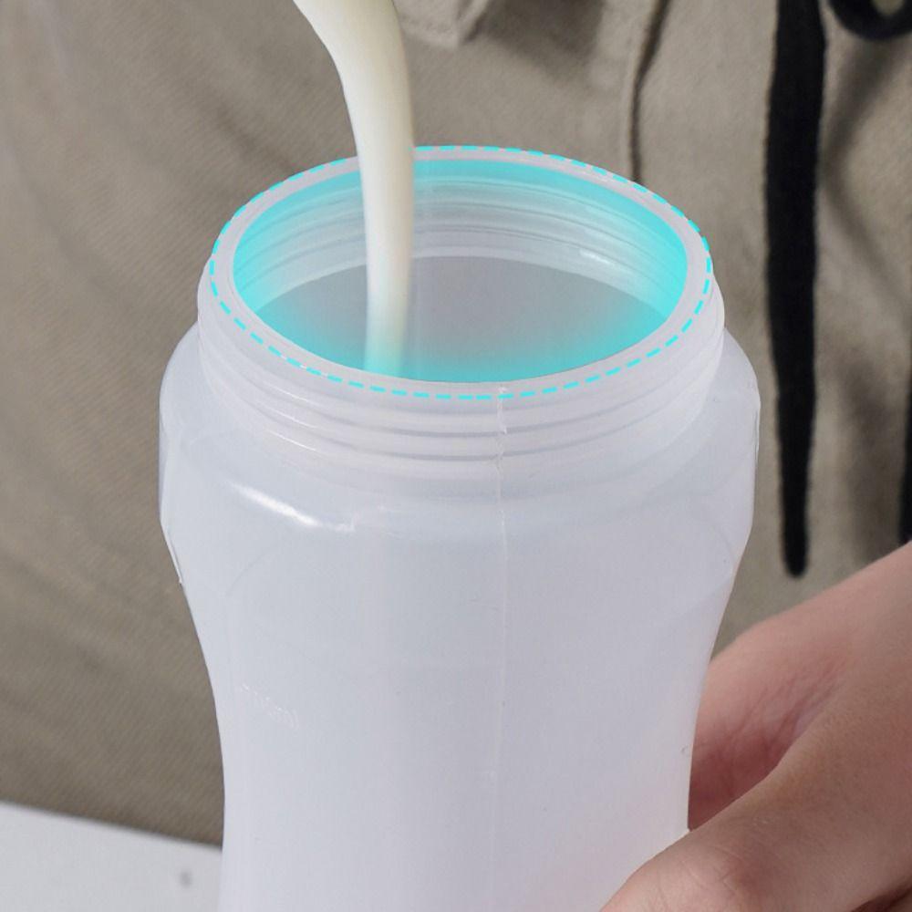 700ml Pancake Dispenser Large Capacity Sauce Bottle Baking Tool Batter Mixing Bottle  Pancake