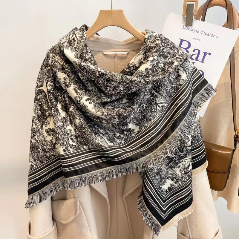 New imitation cashmere scarf women's winter thickened warm square scarf fashionable versatile elegant cape