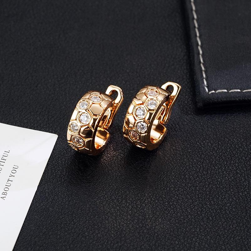 Luxuriöse vergoldete Zirkonia-Waben-Ohrklemmen: Einzigartiges Design Kreis-Ohrringe