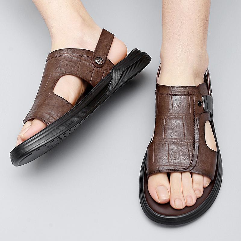 2024 New Vintage British Men Sandals Summer Beach Slipper Flats Soft Breathable Outdoor Sandals Leather Shoes Flip Flops Shoes