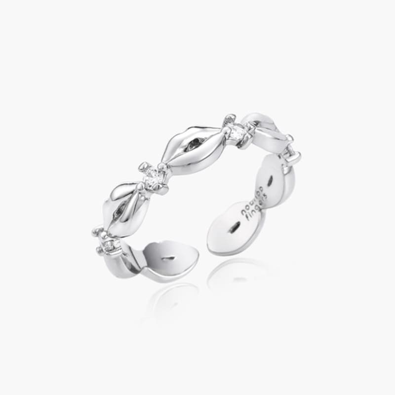 Noonoo Fingers Lip Ring