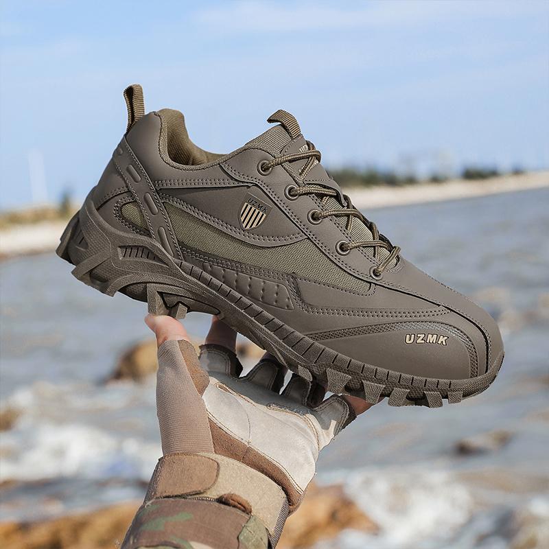 Outdoor Hiking Shoes Men Lightweight Trekking Shoes All Day Comfort