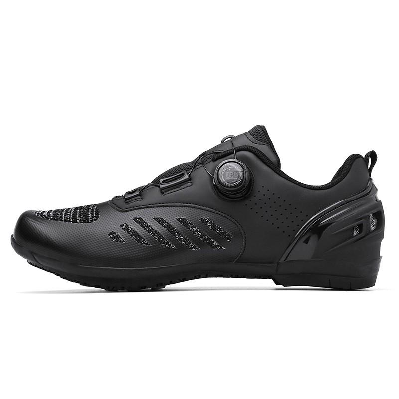 Scarpe da Ciclismo da Uomo Tomaia in Rete Senza Tacchette MTB Bici da Strada Trainer Indoor Unisex Leggere