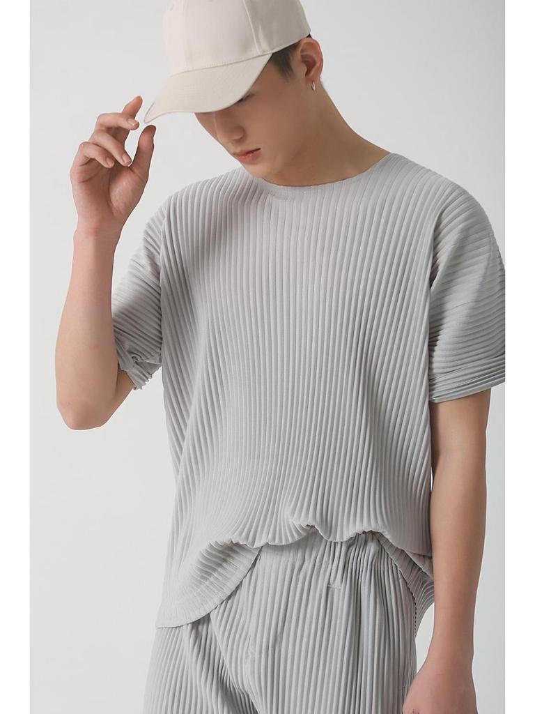 Pánské trendy plisované ležérní tričko s krátkým rukávem a kulatým výstřihem - JK020