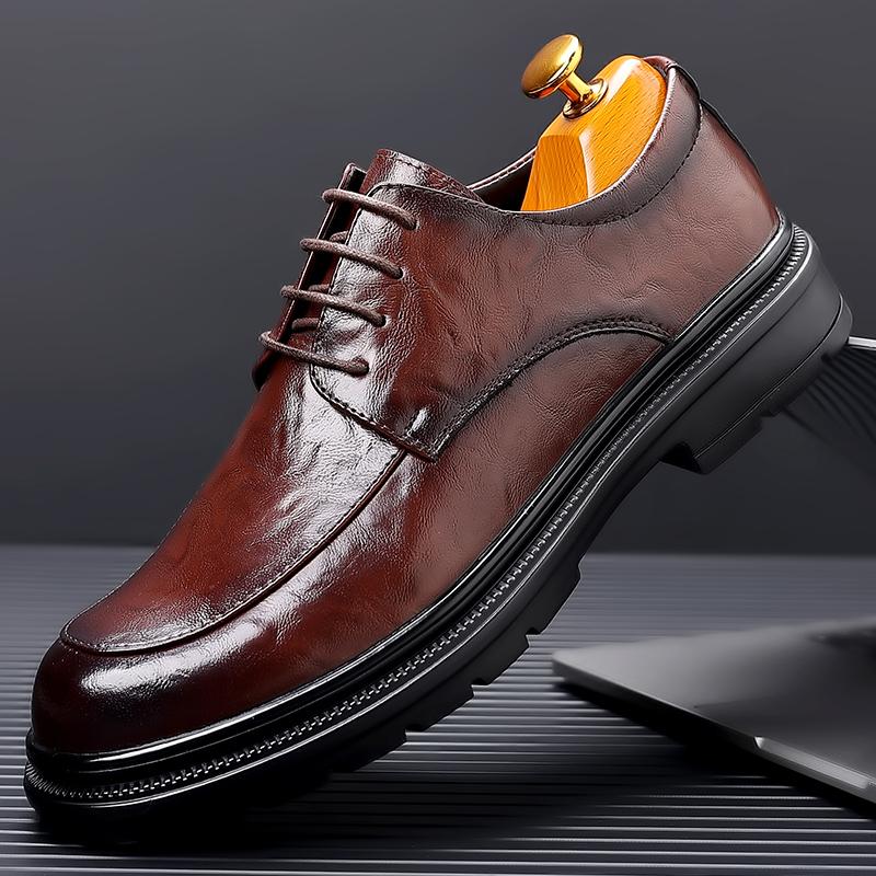 Fashion High End Brand Handmade Sole Men's Leather Casual Shoes Fashionable New Office Commuting Men's Driving Shoes Outdoor Brown